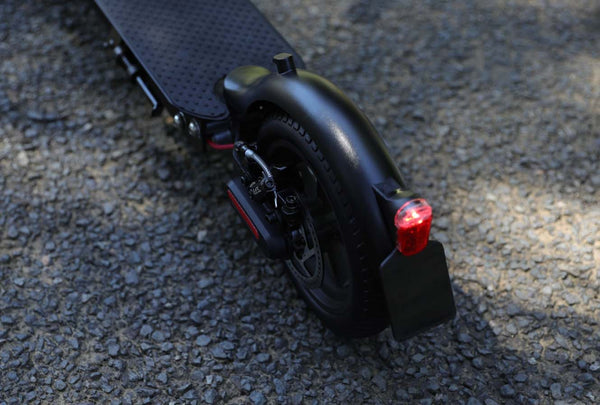 Testbericht zum E-Scooter e9 von „Petra Seifert“